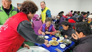 여수시 화양면, ‘사랑,해 빨간밥차’ 무료급식 자원봉사